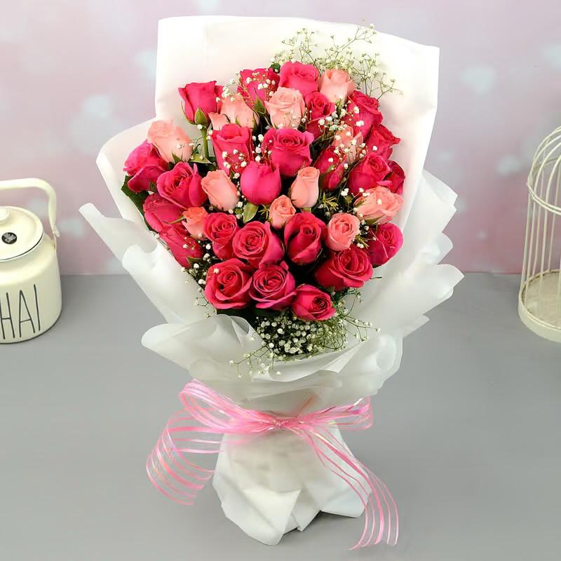 Elegant Mixed Rose Bouquet with Pink Ribbon